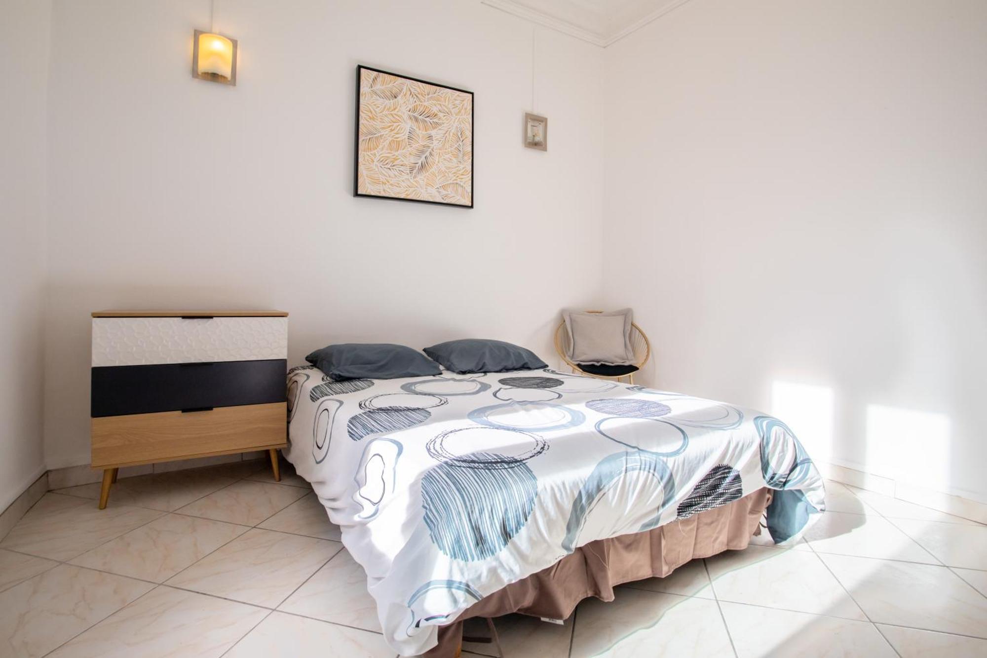 Le Albert 1Er Beziers Appartements Tout Equipes Bagian luar foto