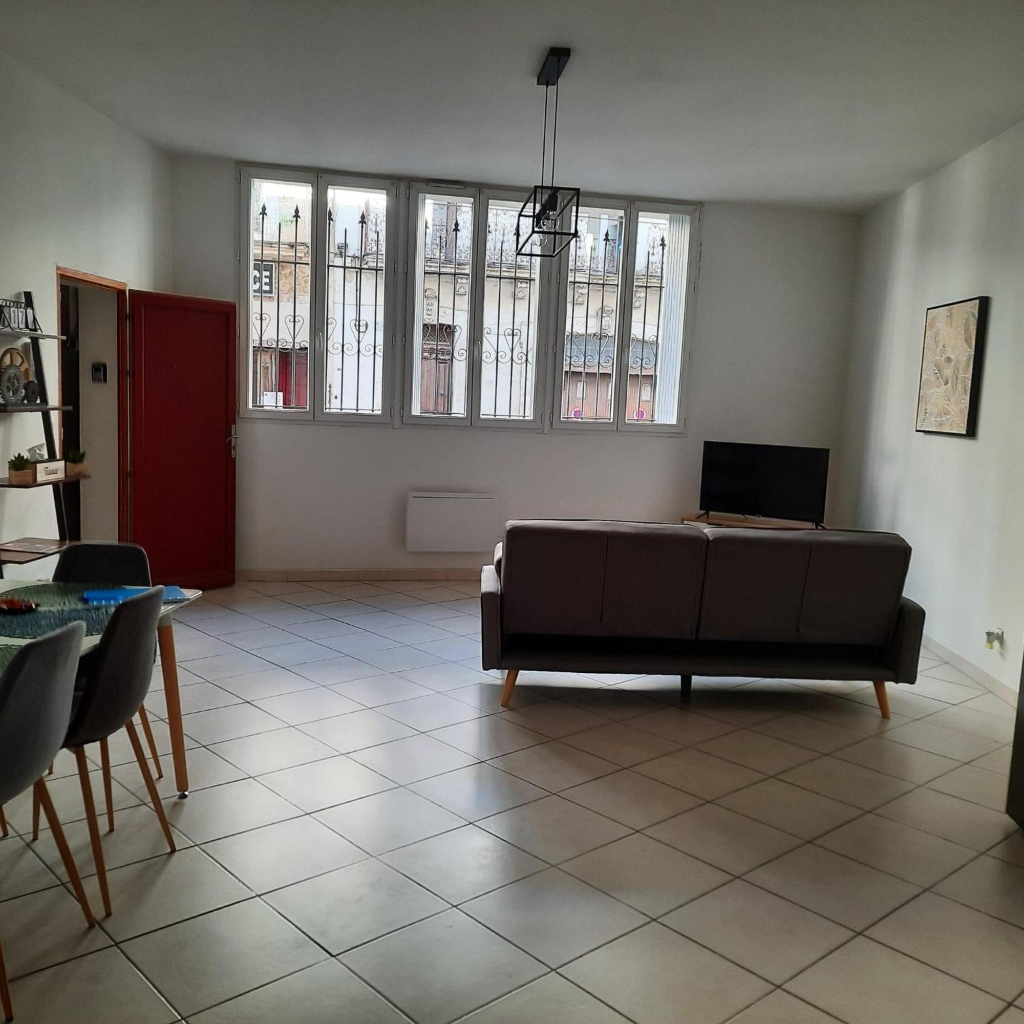 Le Albert 1Er Beziers Appartements Tout Equipes Bagian luar foto