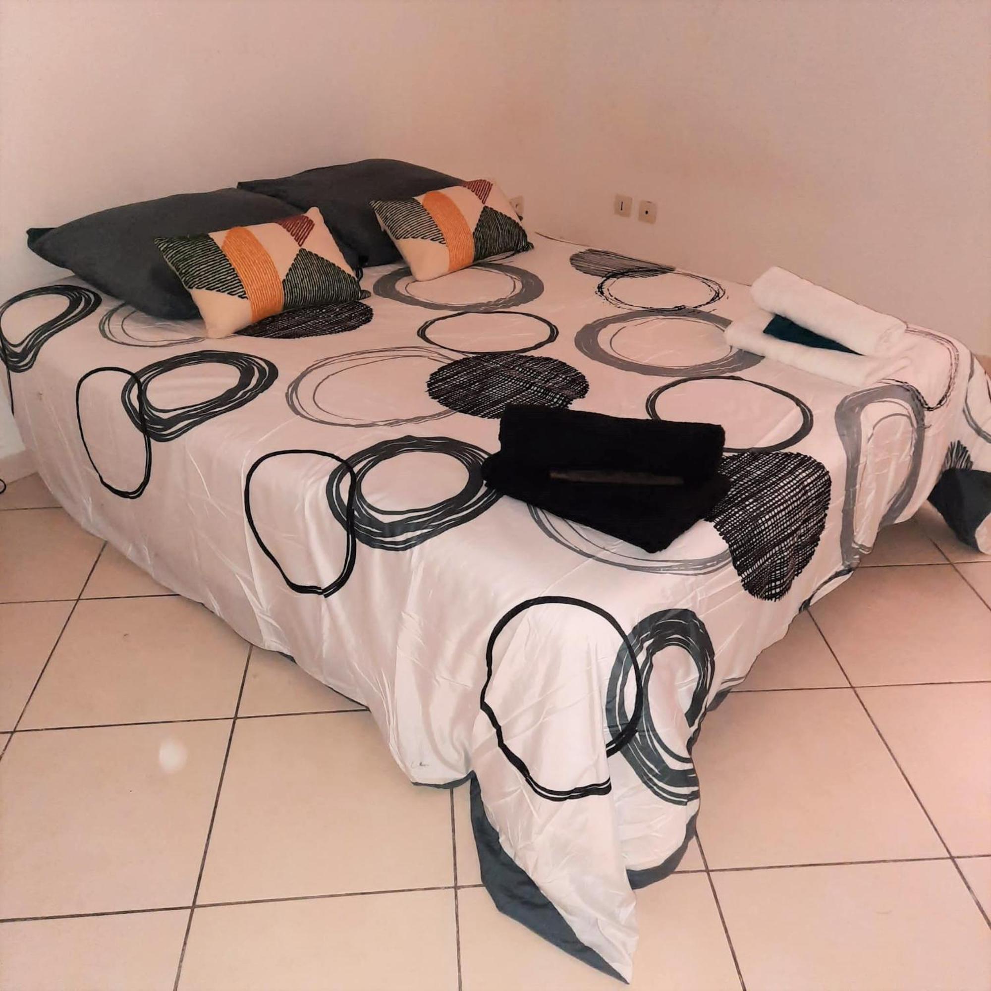 Le Albert 1Er Beziers Appartements Tout Equipes Bagian luar foto
